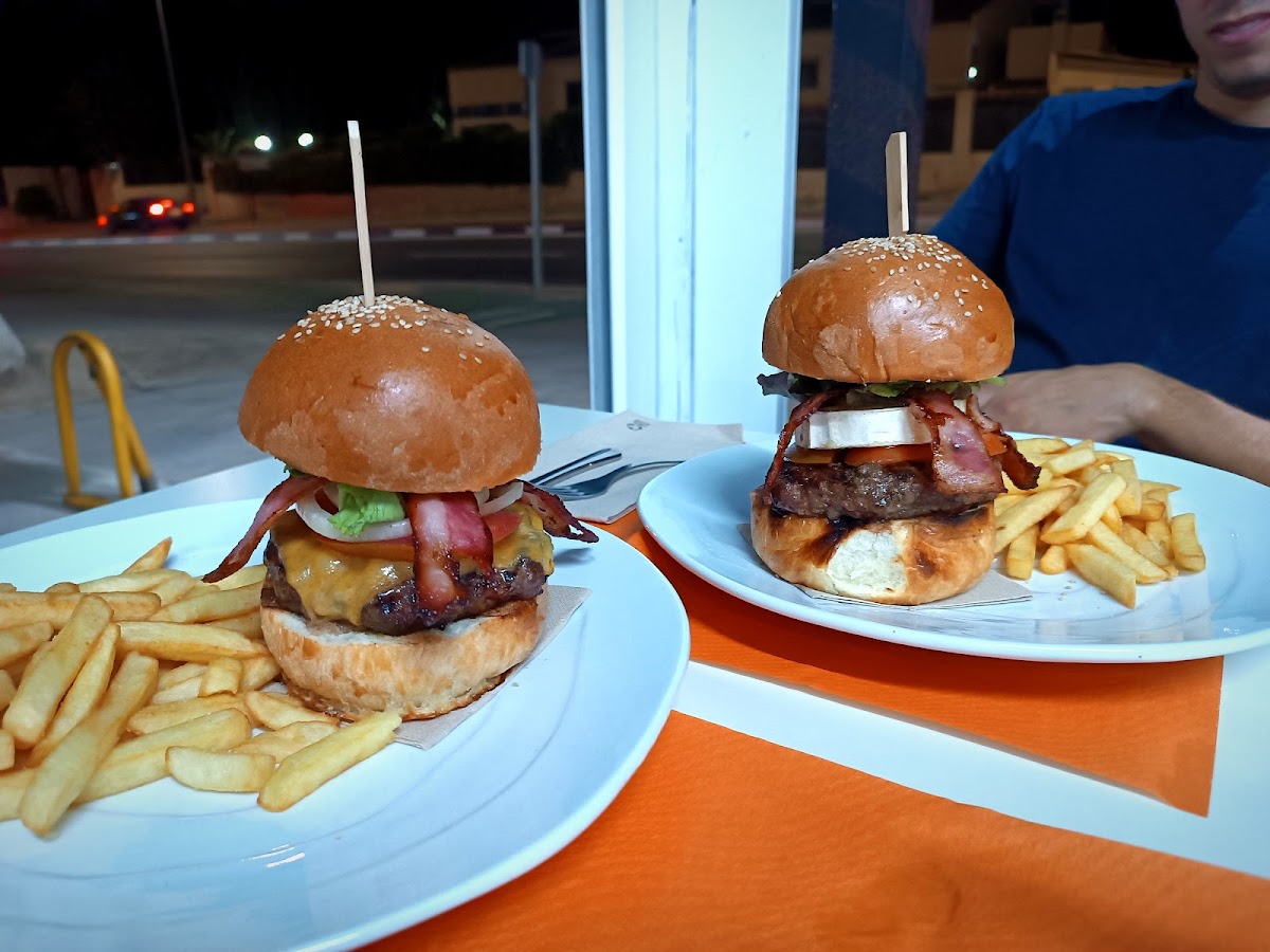 Pollos La Nucia & Grill-10